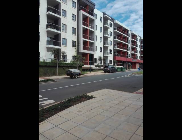 3 BEDROOM APARTMENT FOR SALE IN UMHLANGA RIDGE